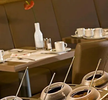 Hotel Conti - Partner Of Sorat 4*